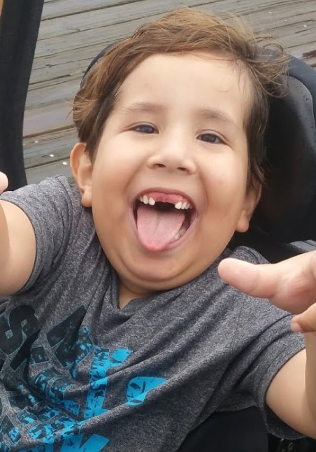 Luke Gomez
